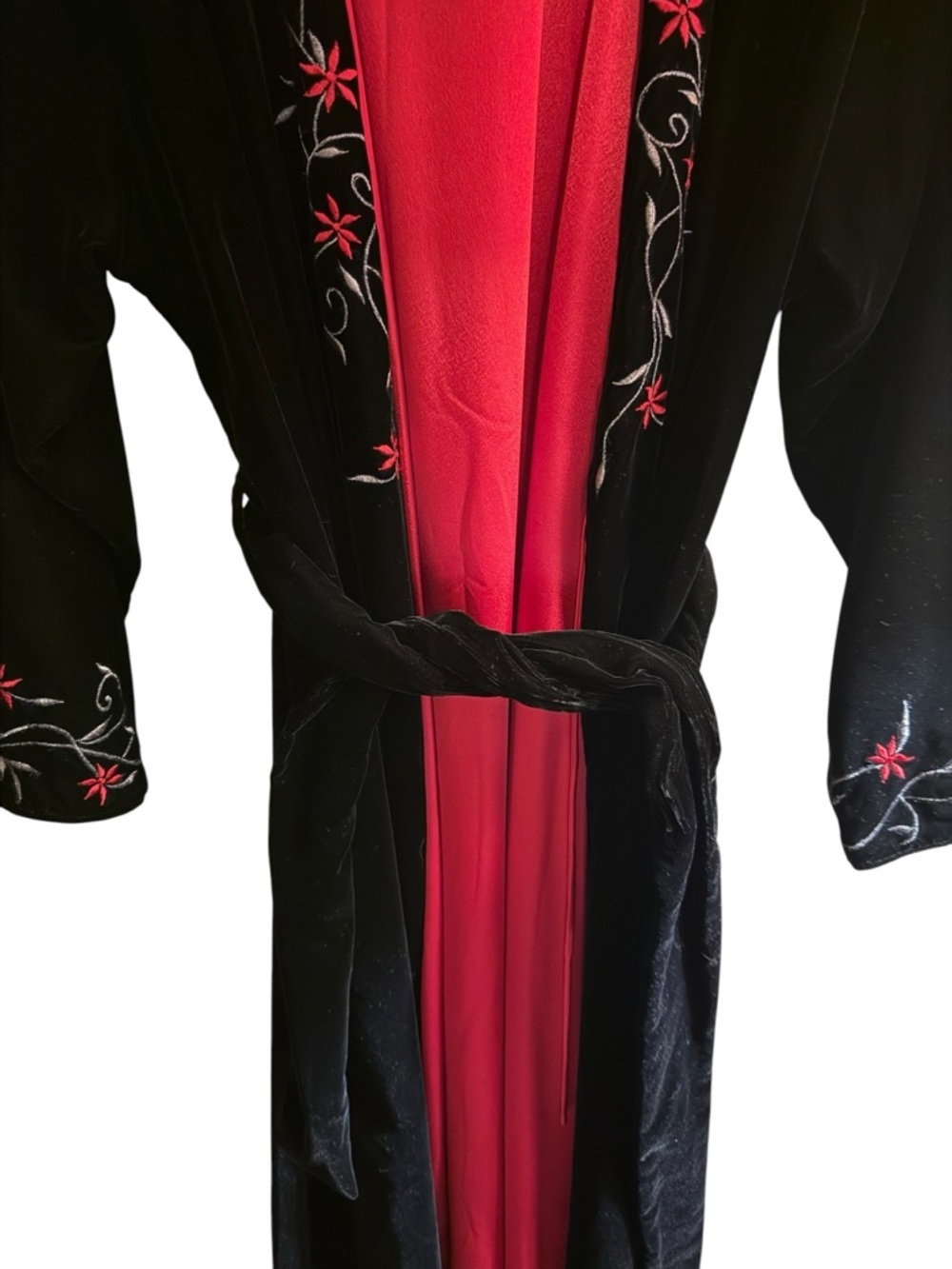 NWT-Victoria’s Secret Collection Velvet Robe Black Red Embroidered Long Belted M - Picture 7 of 11